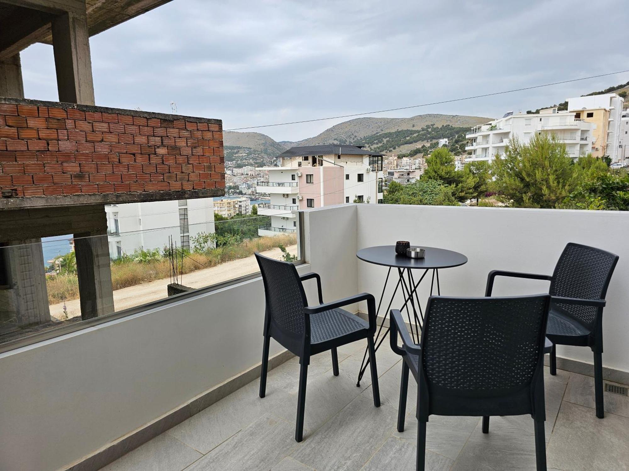 Sarandaview Hotel الغرفة الصورة